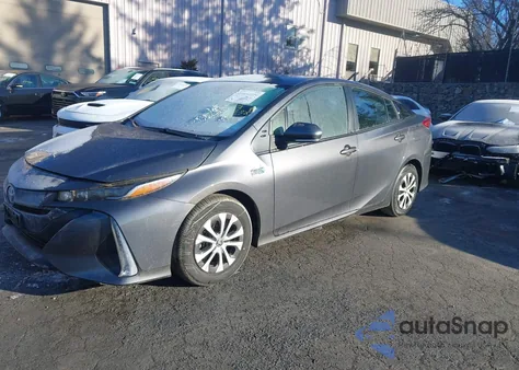2022 Toyota Prius Prime Le from USA, damaged, VIN JTDKAMFP8N3225998